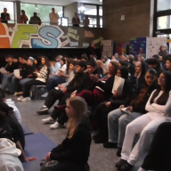 Es gab zwei Aufführungen für die gesamte Schülerschaft.